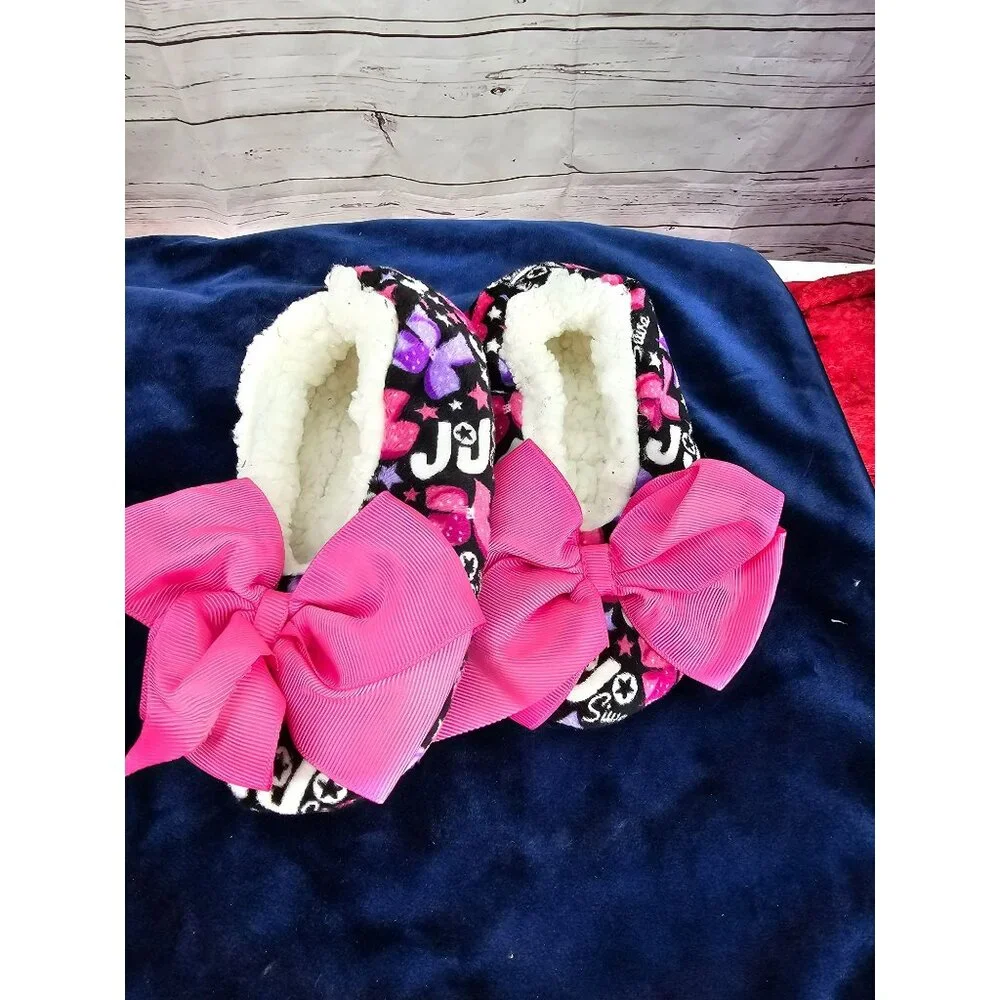 JoJo Siwa Girls Fuzzy Slipper Socks Size 9/10‎ toddler